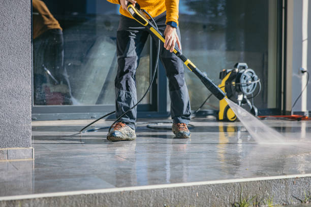 Best Sidewalk and Walkway Cleaning  in Rochester, NY